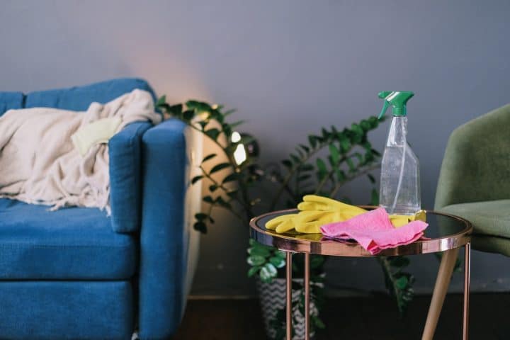 There's an easy recipe for vinegar weed killer