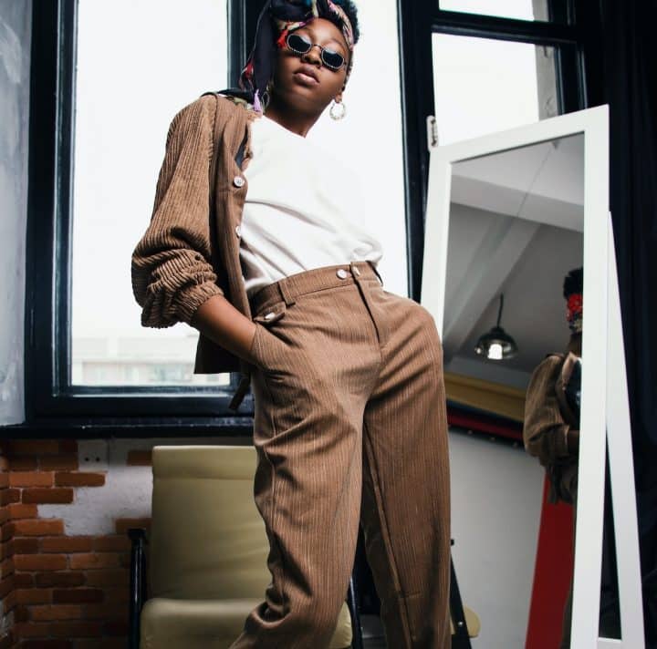 Woman wearing clothes that are fashionable