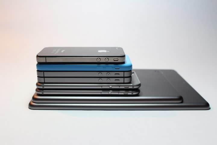 List of recyclable items: cell phones